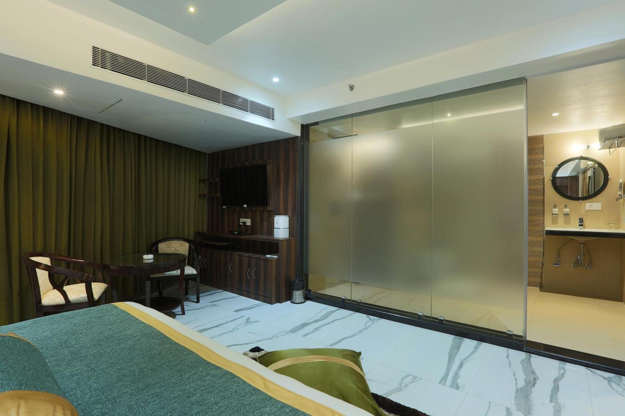 Prithvi Palace Igi Airport Delhi Hotel New Delhi